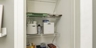 2618 West Fullerton Avenue Gallery 6