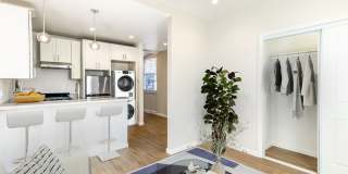 1454-1464 UNION Apartments Gallery 12