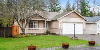 Beautiful, spacious home in Silverado neighborhood. MOVE-IN SPECIAL!! Gallery 1