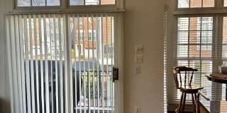 1607 SENECA Avenue Gallery 13