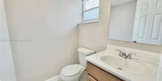 3840 Southwest 52nd Avenue Gallery 13