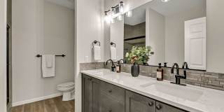 Award winning school district! 4 bedroom with RV and boat parking! Gallery 19