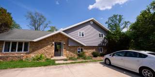 Short Term Rental Family Home Gallery 1