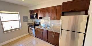 1467 NW 53rd St # 1 Gallery 5