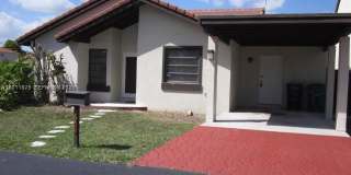 8853 SW 112 PL 8853 SW 112 PL Gallery 1
