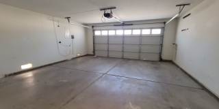 Beautiful 4 Bedroom Home in Green Valley Gallery 35