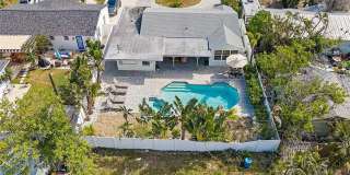 Coastal Luxury Living Just Minutes from Madeira Beach - 3bed | 2 bath Gallery 45