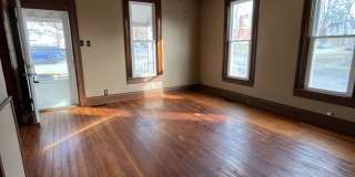 2 Bedroom House For Rent Gallery 1