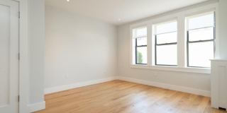 Modern features apartment in Brighton Gallery 5