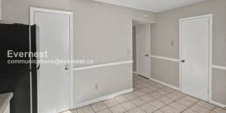 2463 Hampstead Drive Gallery 4