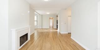 2924 West Logan Boulevard Gallery 1