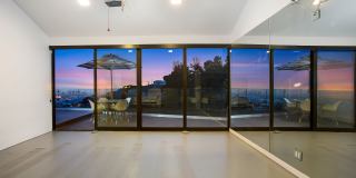 1733 Sunset Plaza Dr Gallery 19