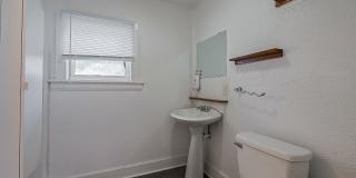 Beautifully Updated 4-Bedroom Home in the Heart of Ypsilanti Beautifully Updated 4-Bedroom Home in the Heart of Ypsilanti Gallery 20