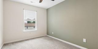 5 Lacrosse Street Gallery 26