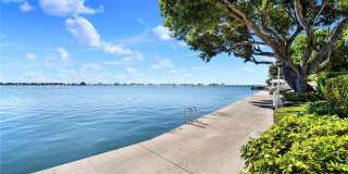 1925 Brickell Ave Gallery 44