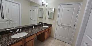 16102 Emerald Estates Dr Gallery 14