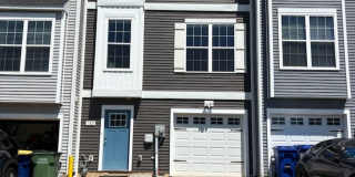 Beautiful townhome for rent in Hudson Ridge Gallery 1