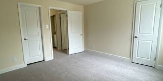 Northgate Gallery 275