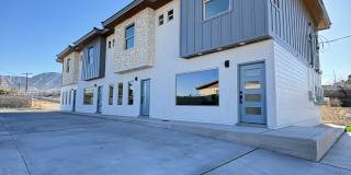 5940 Cadiz Street Gallery 1