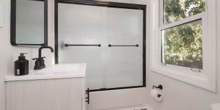 3 bedroom 3 bathroom Single Family Home Gallery 31