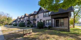 Hawthorne Street Gallery 89