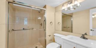 681 S Hollybrook Dr Gallery 17