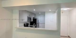 8881 Fontainebleau Blvd Gallery 4