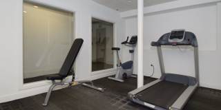 Nice 2 bed in prime location Gallery 7