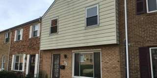 1833 ADDISON RD Gallery 1