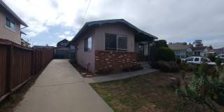 Classic MB Beach home- 2 Bed 1 Bath Home with a view of the water and the rock! Gallery 1