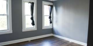 1628 Division St Gallery 8