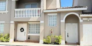 7221 NW 174th Ter Gallery 1