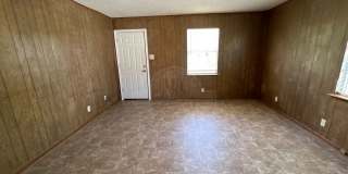 1315 Jefferies, Killeen Gallery 30