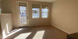 3 BD/3.5 BA Townhouse in downtown Livermore Station, No Pets Gallery 9