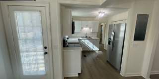 Renovated 2 Bedroom Home for Rent in Kingsport TN | Modern Kitchen Gallery 11