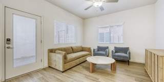 Brioso at the Bridges Gallery 5