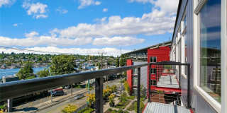 Ruby Condominiums - Eastlake Gallery 1