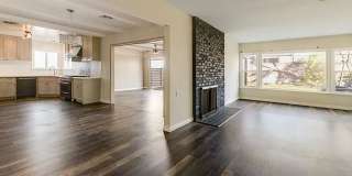 10606 South 8th Avenue Gallery 1