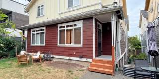 Charming Home in Leschi! Charming Home in Leschi! Gallery 1