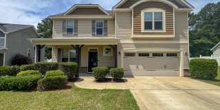 Gorgeous 4 Bed 2.5 Bath Home in West Gate Gallery 1