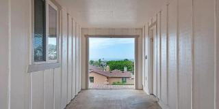 5415 Thunderbird Gallery 13