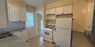 3 Bed, 1 Bath Single-Family Home in Quiet Cul-de-Sac – Pet Friendly! Gallery 1