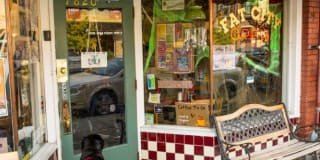 Multnomah Station Gallery 21