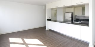 Algonquin Apartments Gallery 23