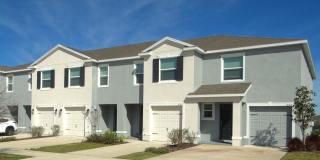 3bed /2.5 bath townhome - Price reduced Gallery 1