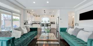 FANTASTIC FULLY UPGRADED FURNISHED RENTAL LOCATED IN THE SOUTHWEST!!! Gallery 11
