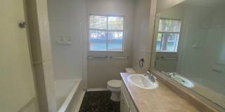 UT PRE-LEASE: West Campus 2 bed/1 bath fourplex unit,  Walk to UT, entertainment, restaurants, and more. Gallery 7