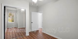 1309 Emerald St. NE Gallery 20