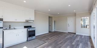 4475 23rd Street Gallery 13