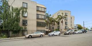 Park Glenview Apartments- Boutique Senior Living Gallery 8